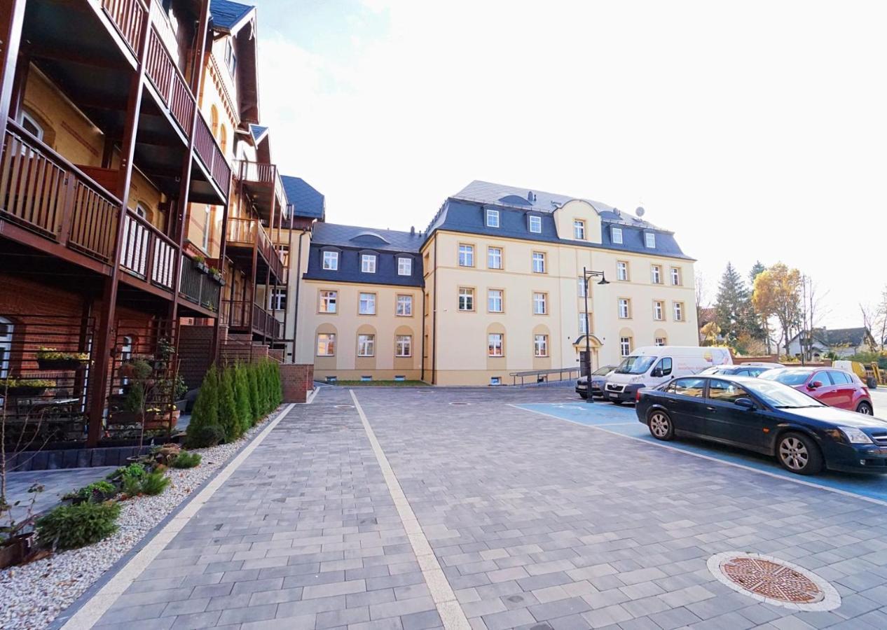 Apartamenty Everysky - Mickiewicza 30 Jelenia Góra Extérieur photo