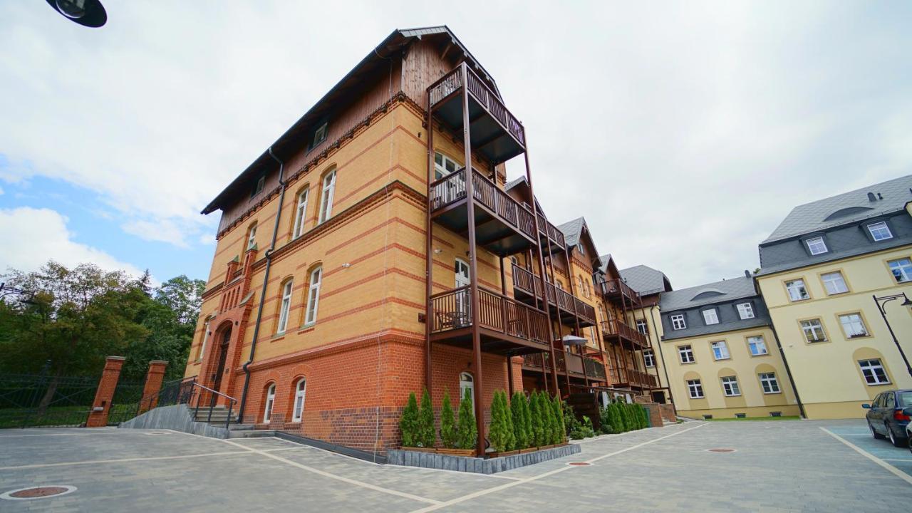 Apartamenty Everysky - Mickiewicza 30 Jelenia Góra Extérieur photo